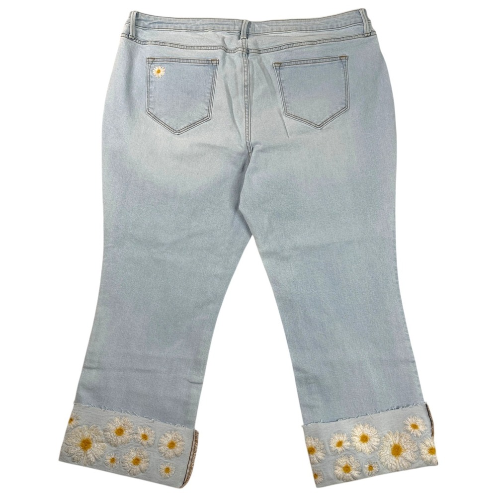 Driftwood Womens Colette Jeans Sz 22 Light Wash Embroidered Daisy Cuff Cropped - Picture 7 of 9